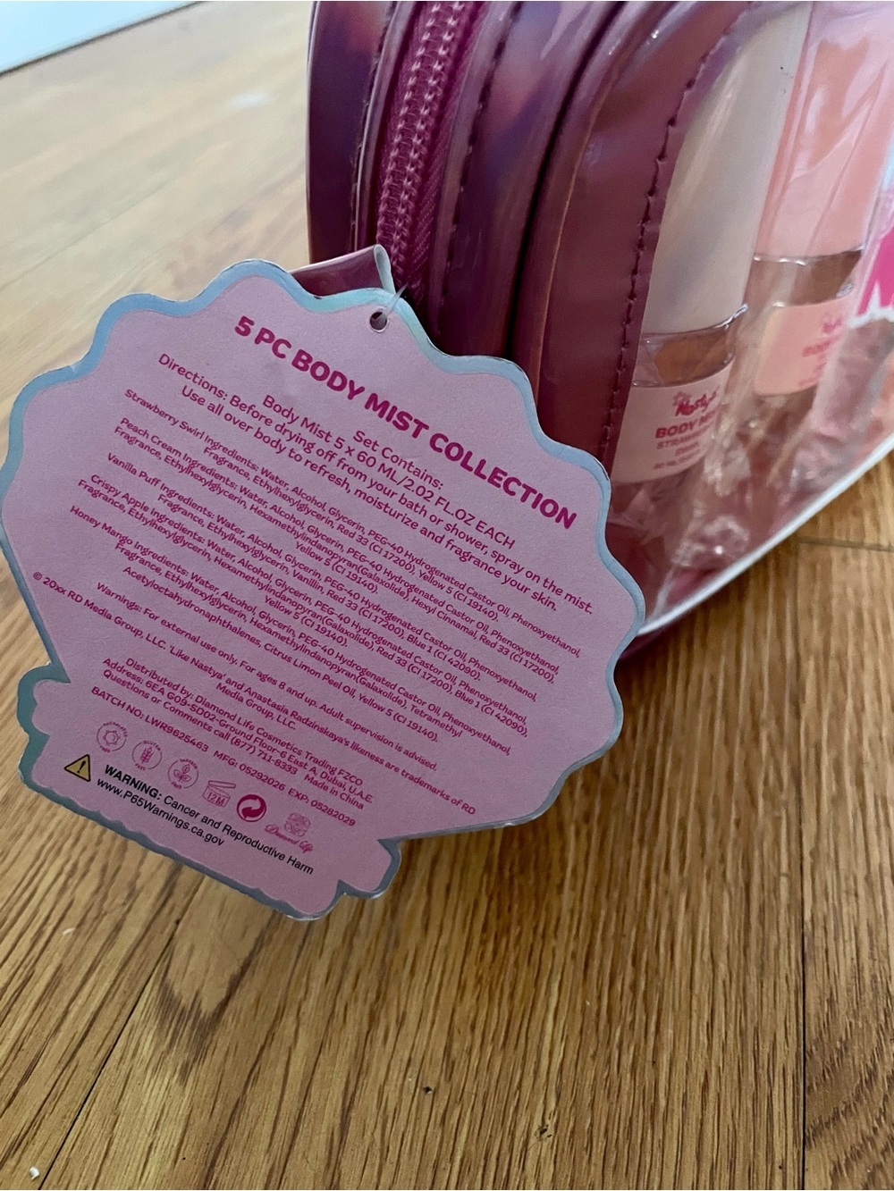 Pink & Pastel Body Mist Gift Set - Picture 10 of 13